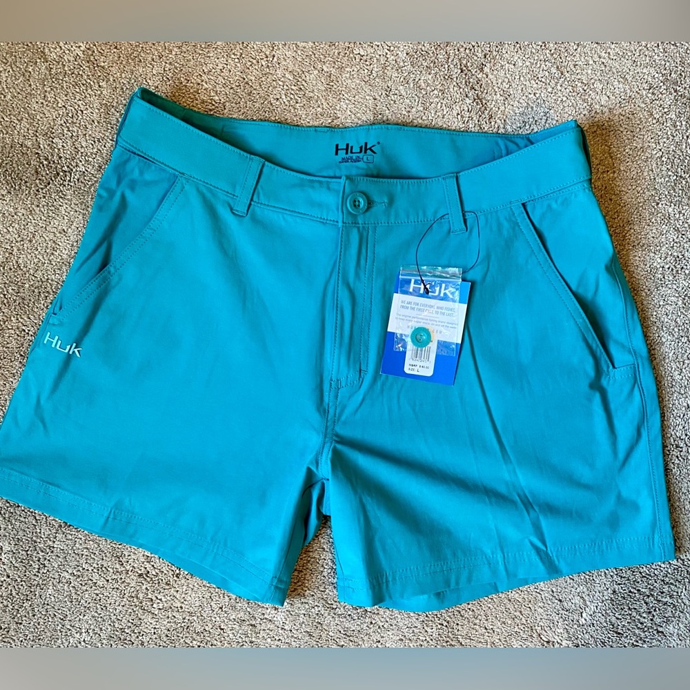Huk Next Level Short Women Size Large